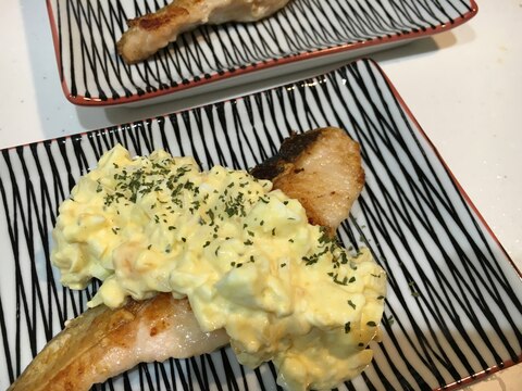 鮭のバター焼き 手作りタルタルソースがけ